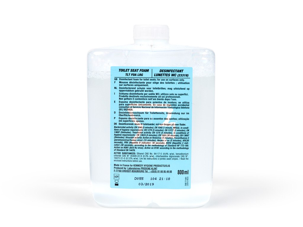 Met het antibacteri&euml;le schuim kan elke toiletbezoeker de bril snel zelf hygi&euml;nisch schoonvegen
